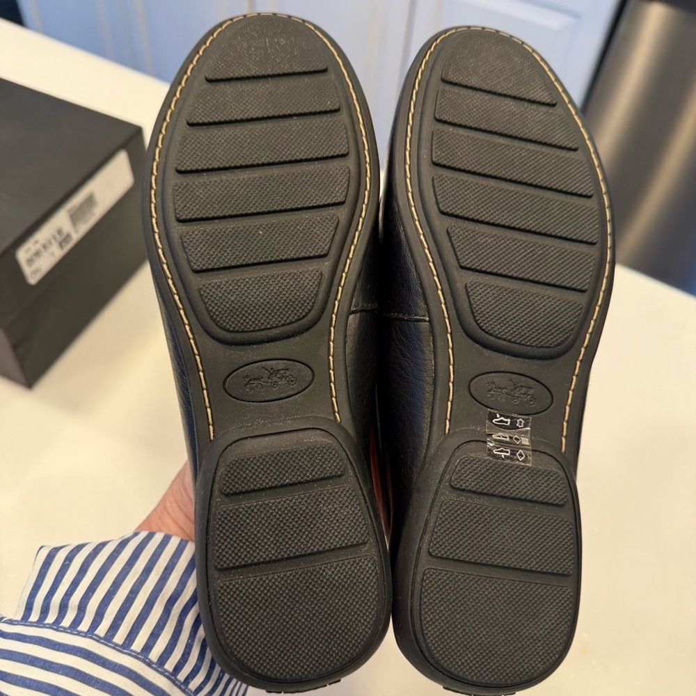 Coach Women’s Black Penny Loafers Pebble Grain Leather 6.5B NEW in BOX - Picture 6 of 9